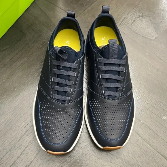 Vionic Trent Sneaker - Picture 10 of 16